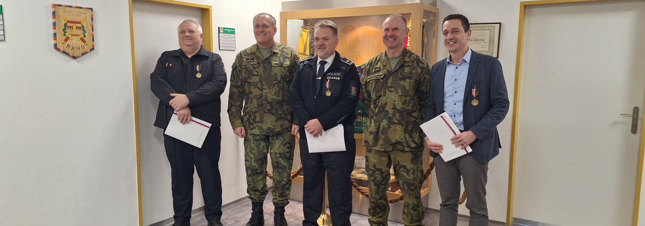 Velitel Teritoriálních sil navštívil KVV Brno