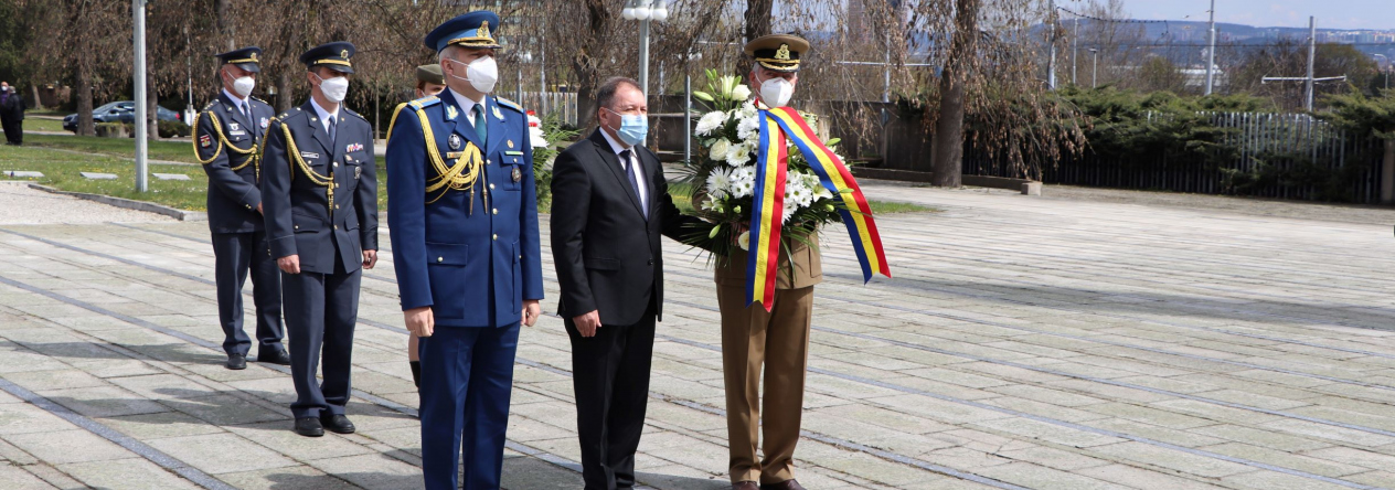 den_hrdinu_rumunska.jpg
