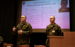 Velitel Teritoriálních sil navštívil KVV Brno