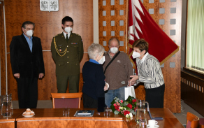 2021-04-22_medaile_marie_henzlova_-_jaroslav_parma_61.jpg