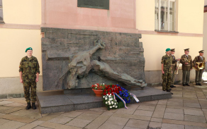 6._pietni_akt_kounicovy_koleje.jpg
